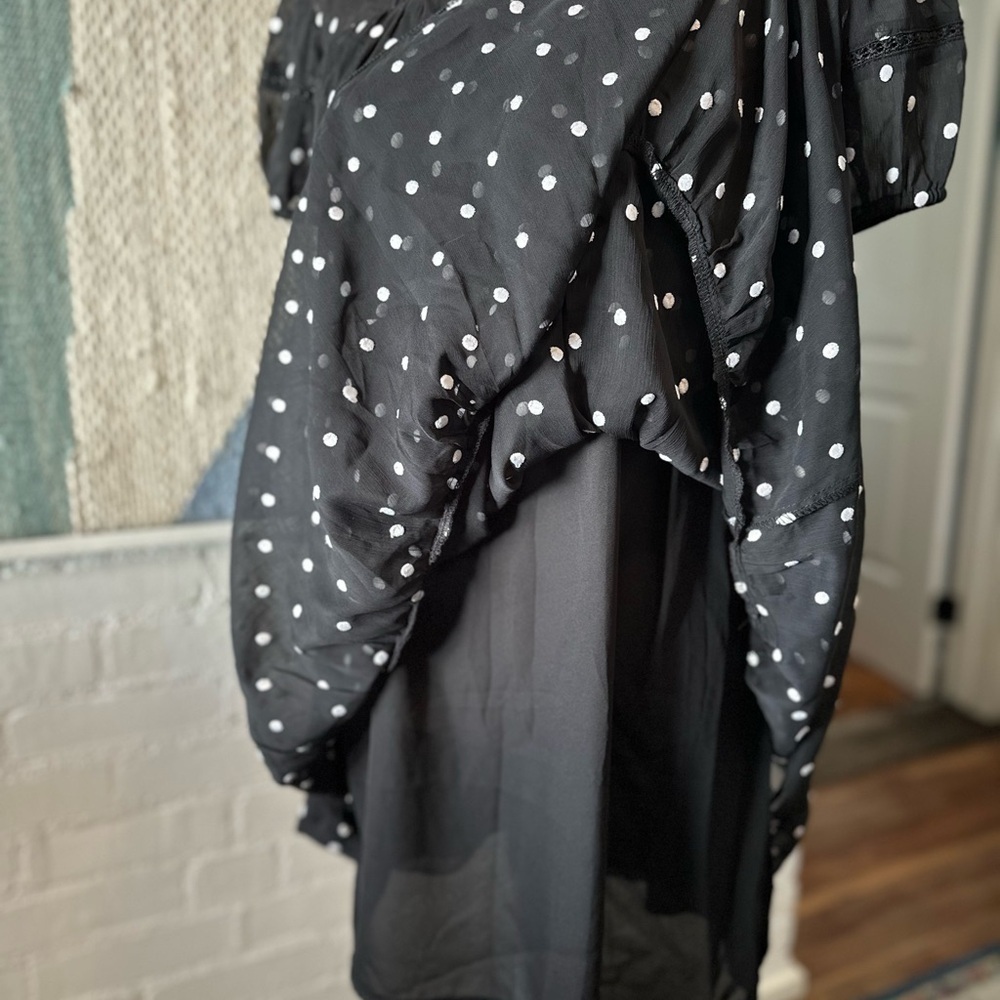 Blu Pepper Black and White Textured Puff Sleeve Polkadot Babydoll Dress - Picture 6 of 9